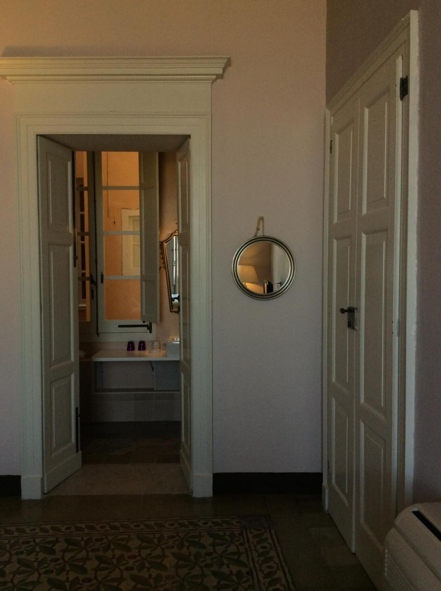 Hotel Relais Santa Croce Cagliari Camera foto